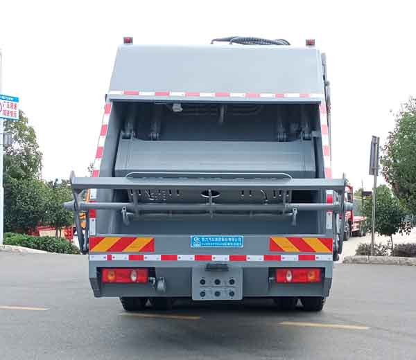 程力牌CL5250ZYS6HQ型壓縮式垃圾車 程力牌CL5250ZYS6HQ型壓縮式垃圾車
