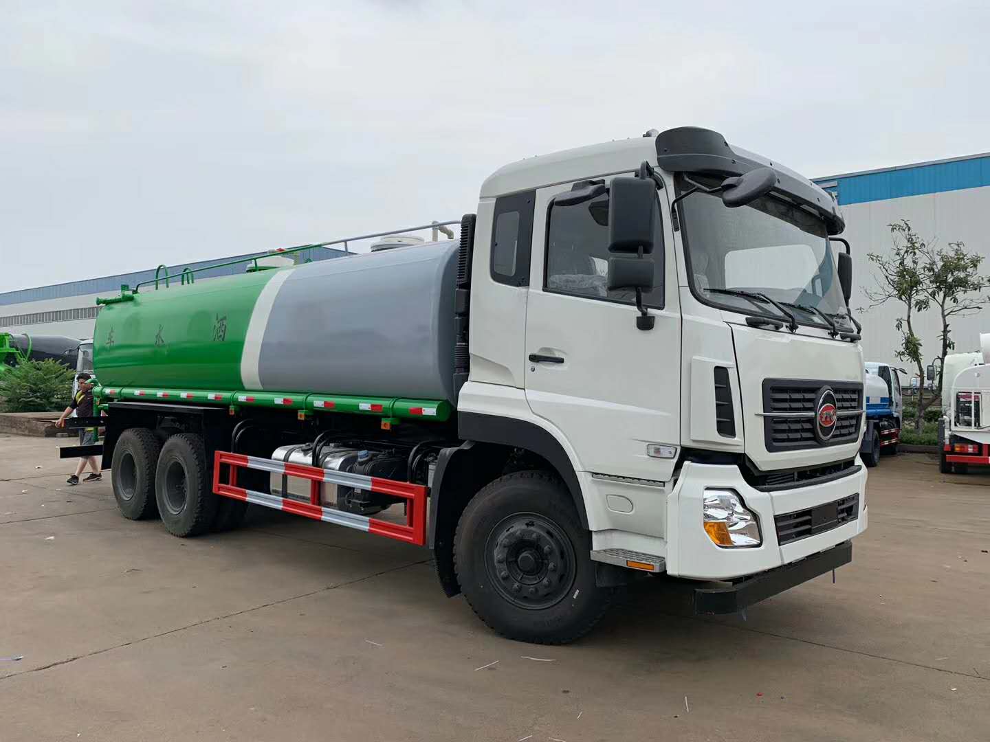 程力汽車集團(tuán)新年賀詞:行穩(wěn)致遠(yuǎn)齊努力,攜手共進(jìn)開新篇